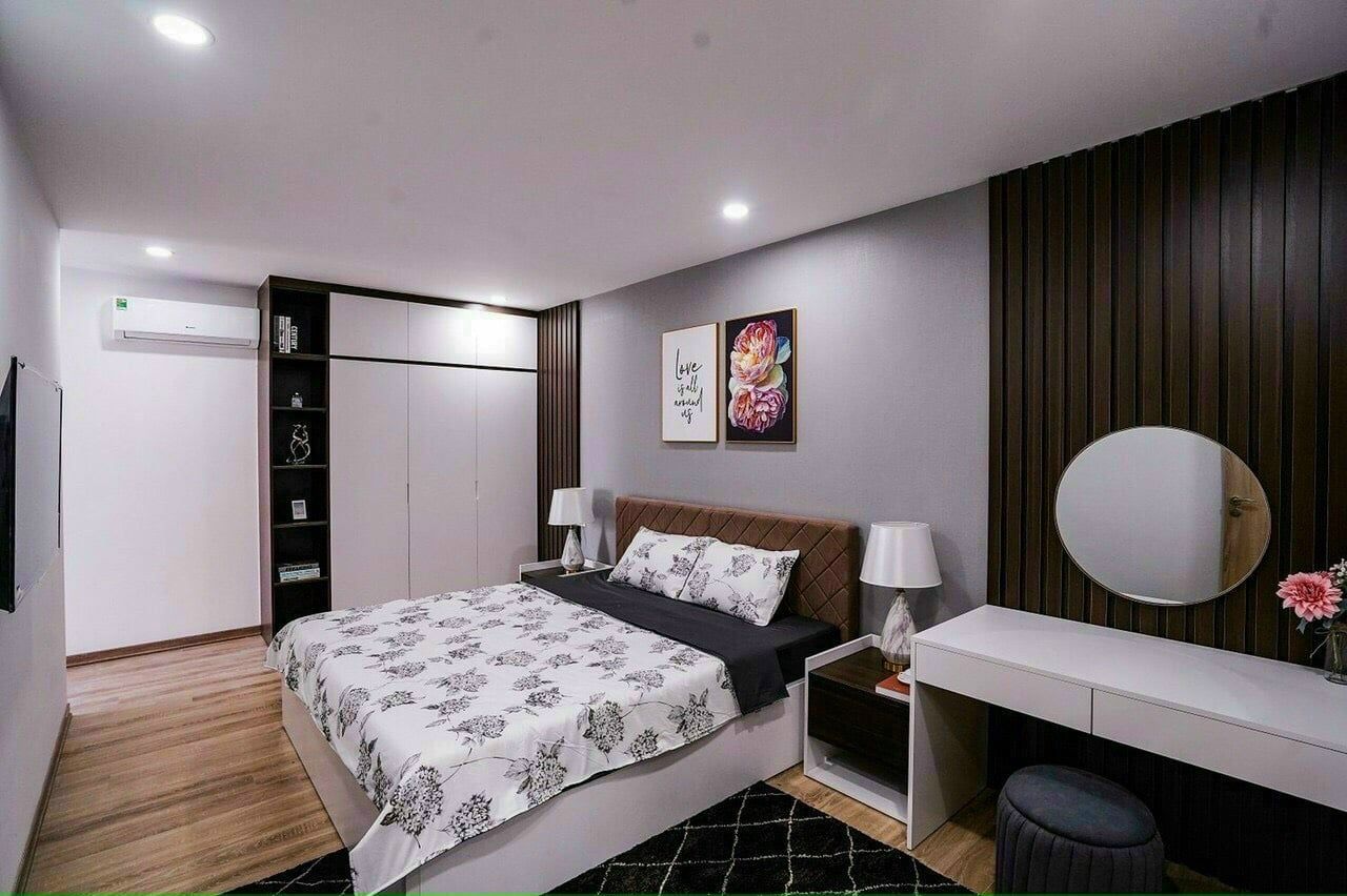 Cho thuê căn hộ Tây Hồ Riverview giá tốt, 3PN, view sông Hồng đẹp